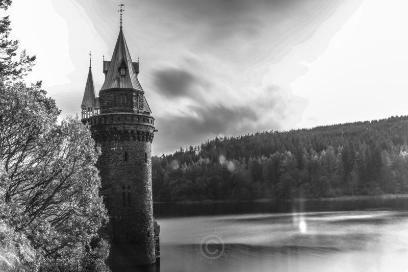 lakevyrnwy7.jpg